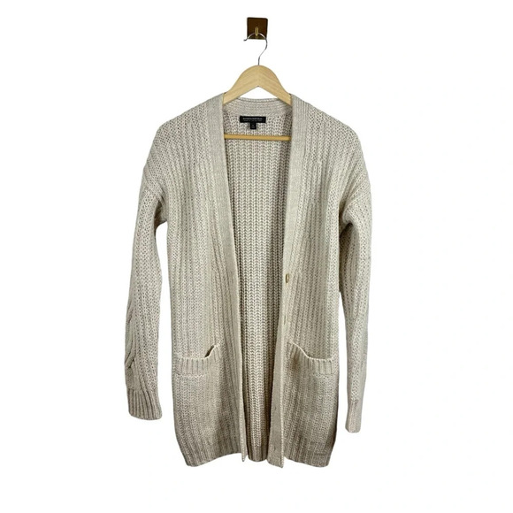 Banana Republic Oversized Cable Knit Wool/Alpaca Blend Cardigan in Beige Size S - Picture 8 of 9